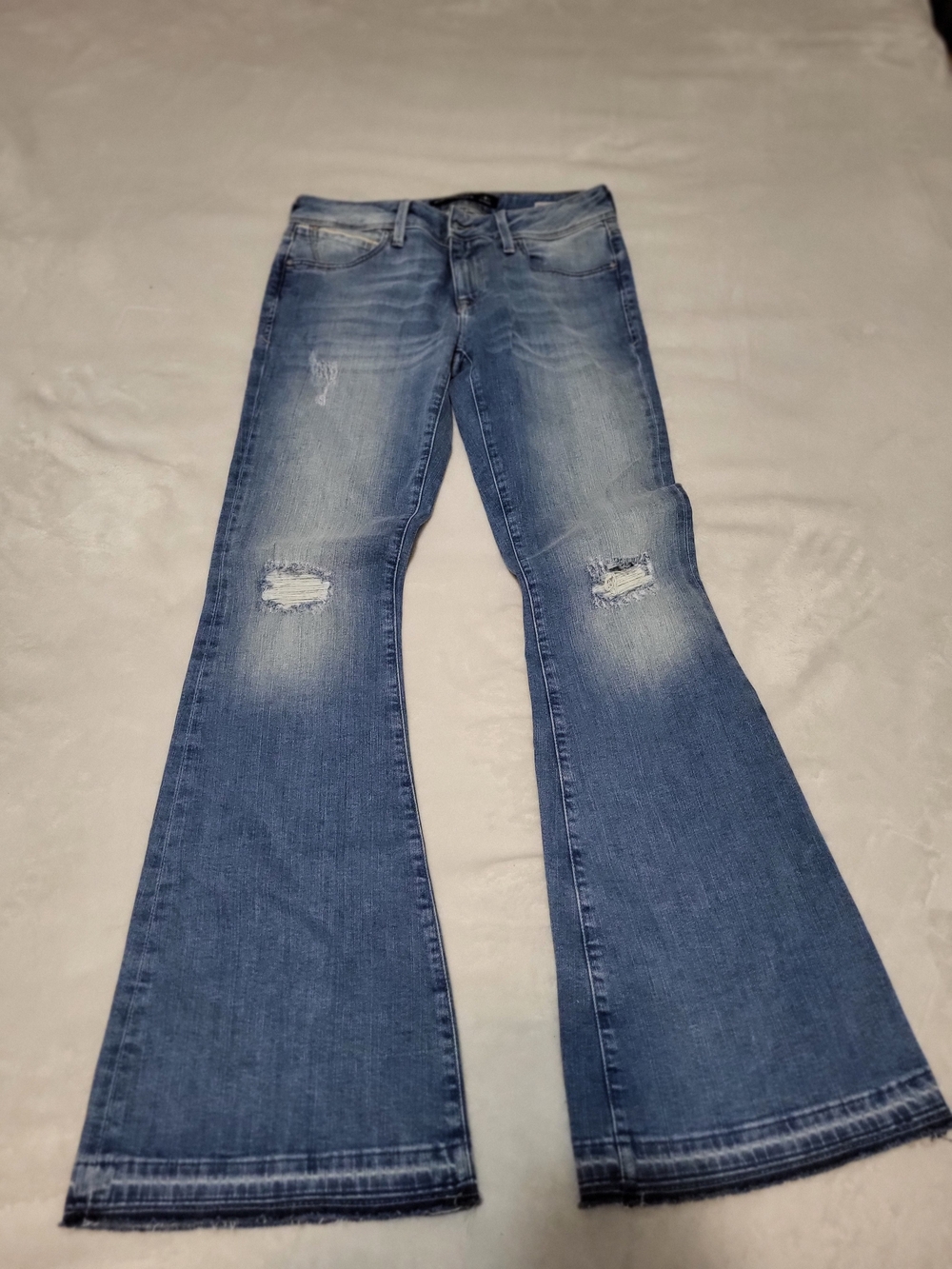 Mavi Peace Distressed Flare Jeans Raw Hem Size 28x32 Medium Wash